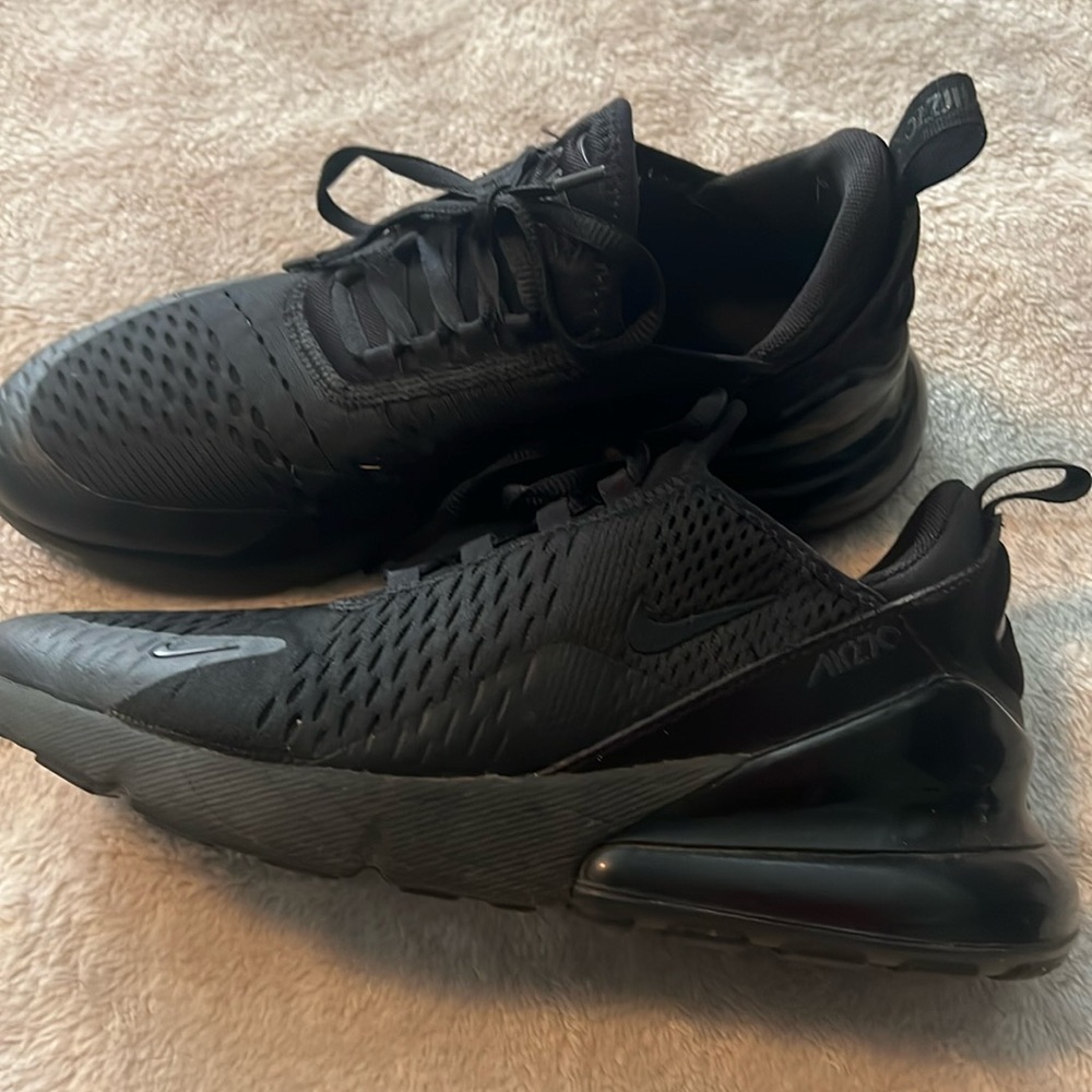 Women Nike 270 React